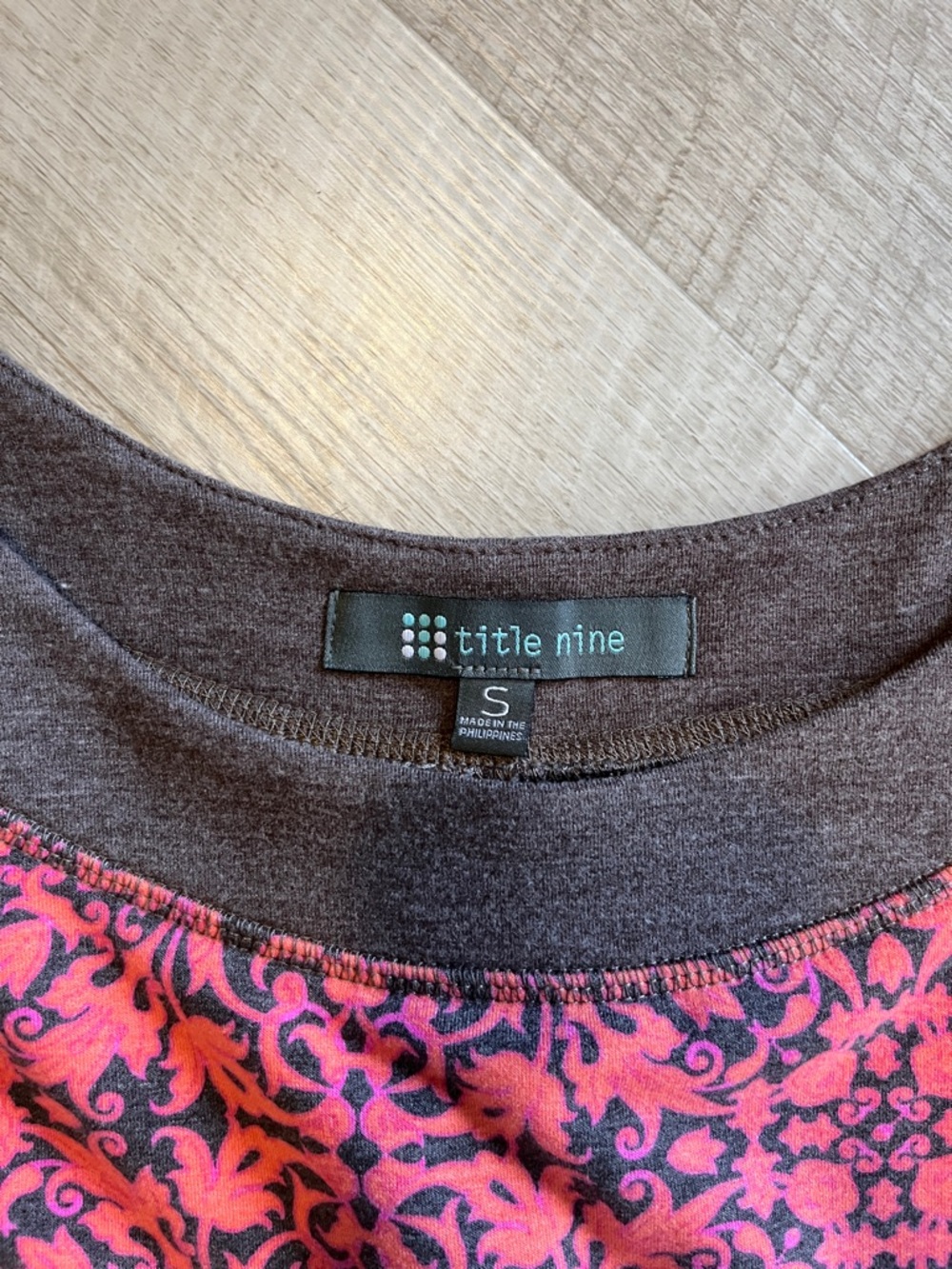 Title Nine Coral and Brown Paneled Jersey Knit Dress - Picture 3 of 9